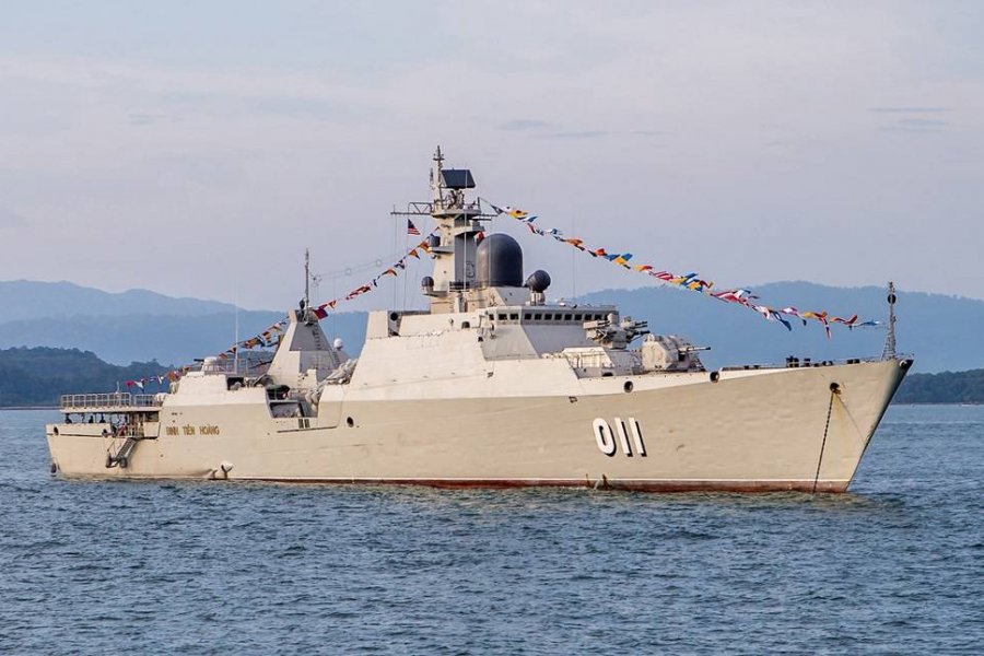 Вьетнам грозит своим противникам «сокрушительными ударами» российских кораблей «Гепард»