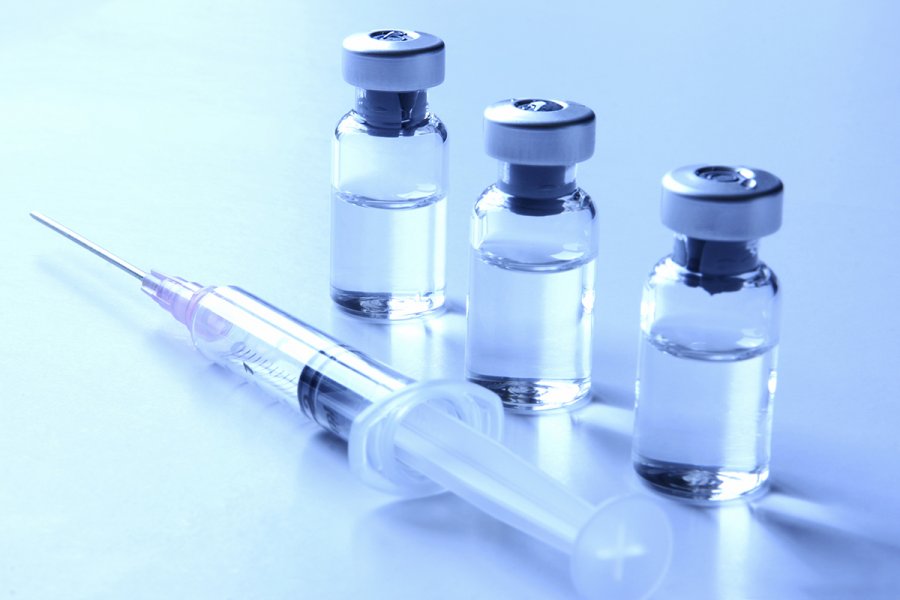 Очень много обмана: доктор наук Иванов высказался о вакцинах и «бигфарме»