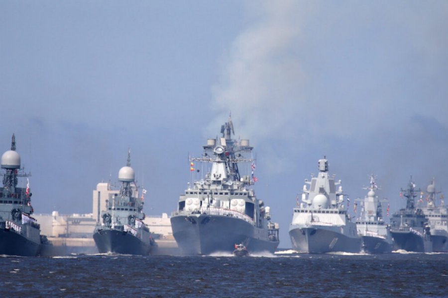 У побережья Крыма вновь активизировались корабли ВМФ из России