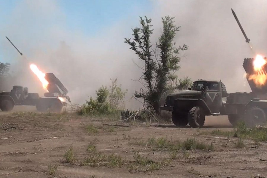 РВ: ВС России наносят артудары по позициям военных ВСУ в районе Славянска