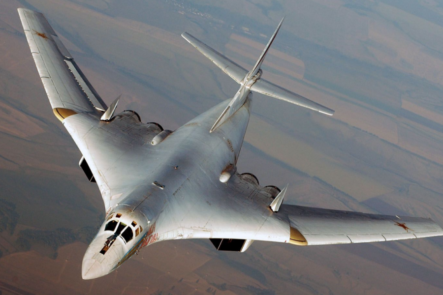 РФ перебросила к границам НАТО 6 стратегических бомбардировщиков Ту-95 и Ту-160