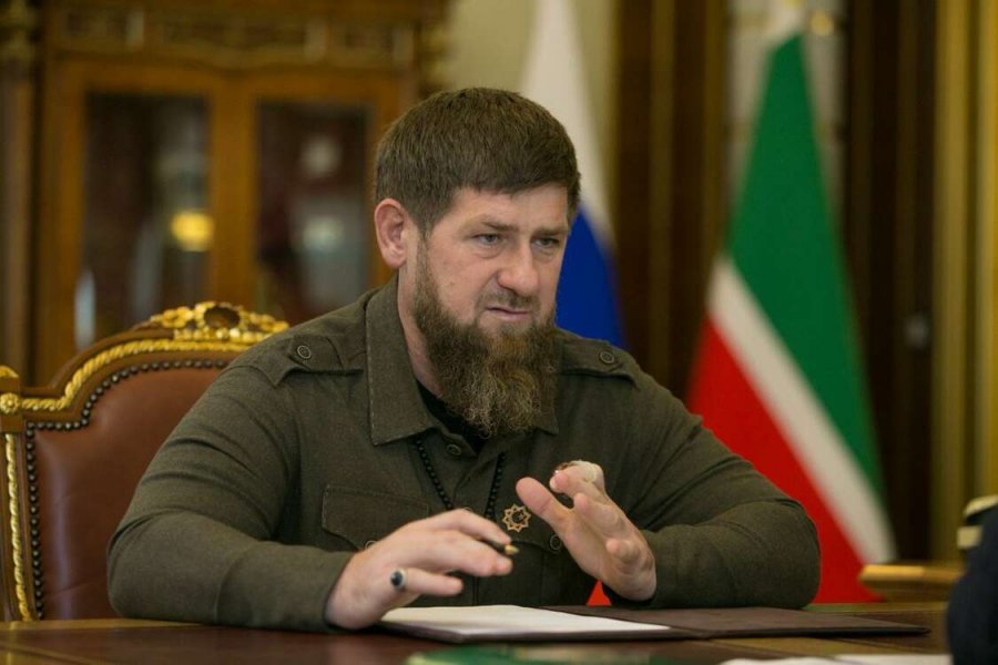 Кадыров: бойцы из Чечни вскоре разобьют в ходе СВО позиции ВС  Украины и водрузят победный флаг